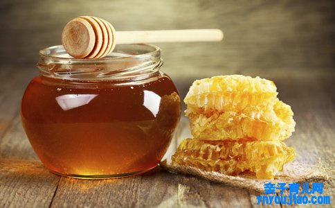 你知道喝蜂蜜对身体健康有什么好处吗