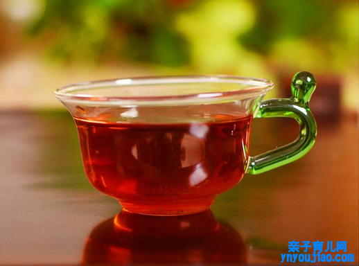  红色菊花茶的作用和图片 红菊花茶的功效与作用介绍