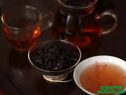  黑茶一般多少钱一斤 黑茶的最新售价及功效作用介绍