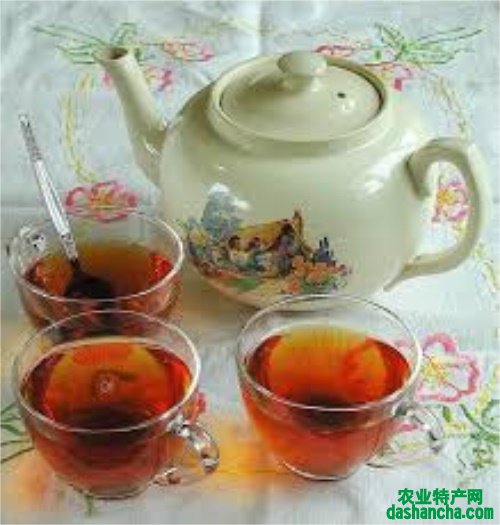  越红工夫红茶的功效与作用是什么 越红工夫茶的功效与冲泡方法