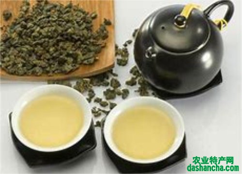 乌龙茶的功效 乌龙茶有抗衰老等作用但要注意乌龙茶的禁忌
