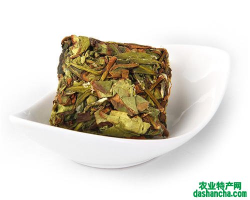  岩茶水仙花多少钱一斤 喝水仙茶有什么好处