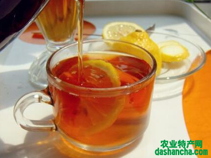  红茶柠檬水的功效与作用是什么 喝柠檬红茶的好处和禁忌