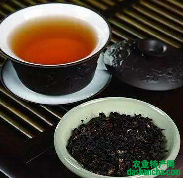  青砖茶属于什么茶 青砖茶的功效和作用 青砖茶能延缓衰老和减肥吗