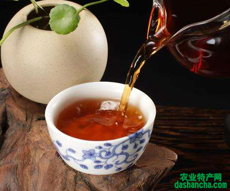  黑茶的保存方法 黑茶使用热水瓶和黑茶储存的技巧 黑茶的保存禁忌