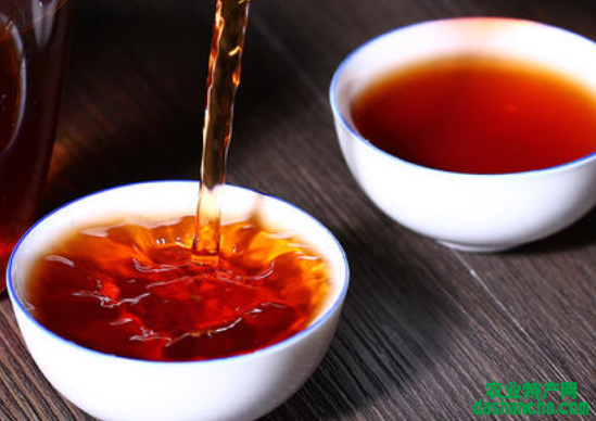  菊花普洱茶的冲泡方法 菊花普洱茶具有清肝明目和祛风清热的作用吗