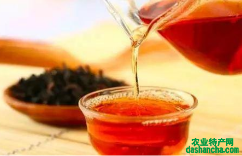  喝红茶的优缺点都有哪些 详解饮用红茶的六大好处和坏处