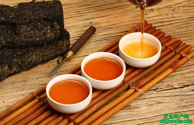  安化黑茶的功效 喝黑茶对身体的好处和益处介绍
